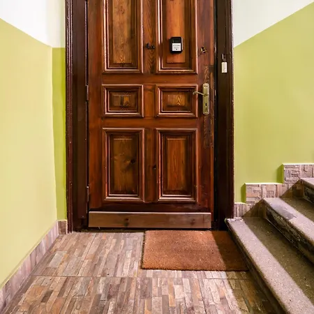 Polesie 2-bedroom Apartment Lodz
