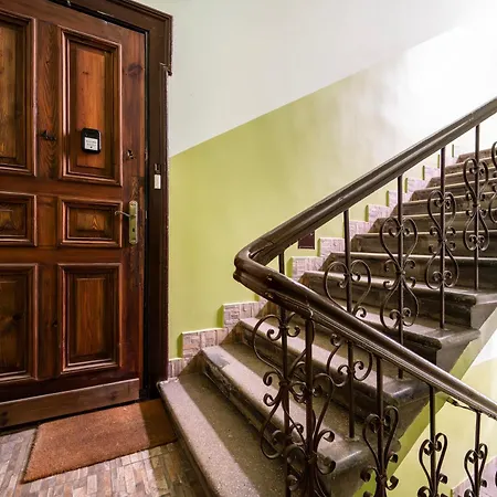 Polesie 2-bedroom Lodz